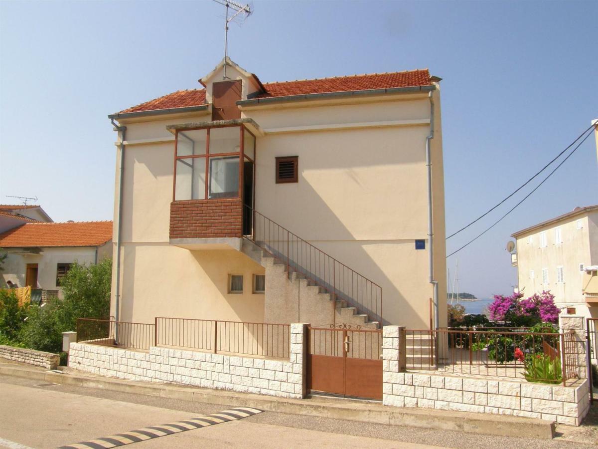 Apartments Guzela 普利莫顿 外观 照片